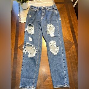 BDG Urban Outfitters Mom Jeans High Rise Distressed Ripped Denim Size 29